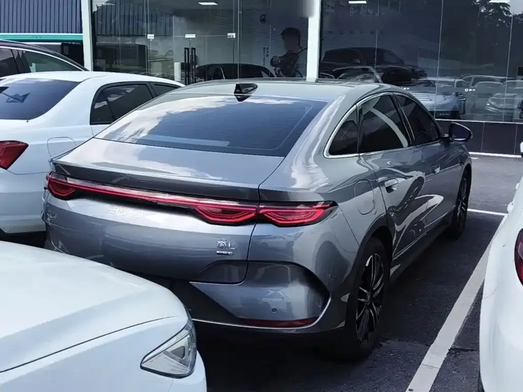 BYD Qin L — фото 7