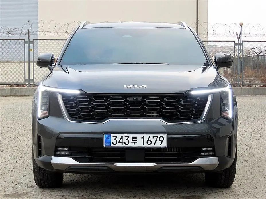 Kia Sorento — фото 1