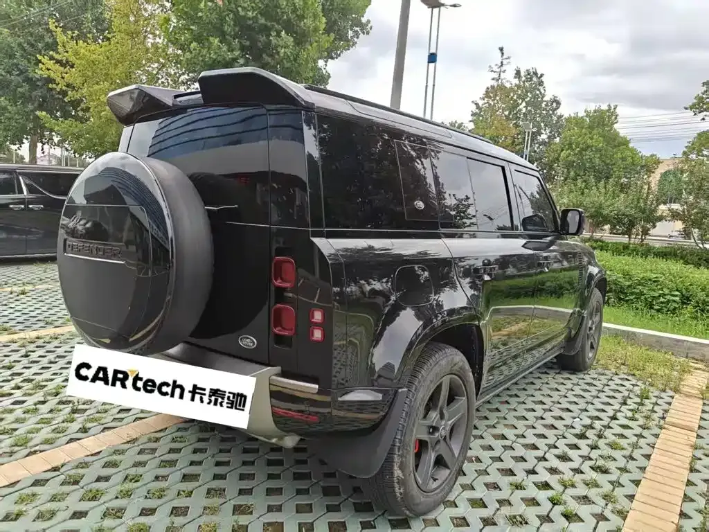 Land Rover Defender — фото 5