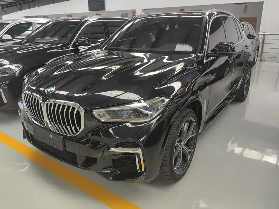 BMW X5 — фото 1