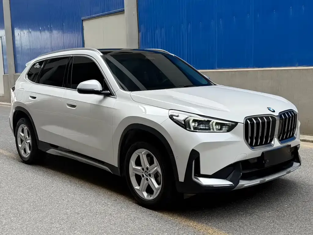 BMW X1 — фото 4