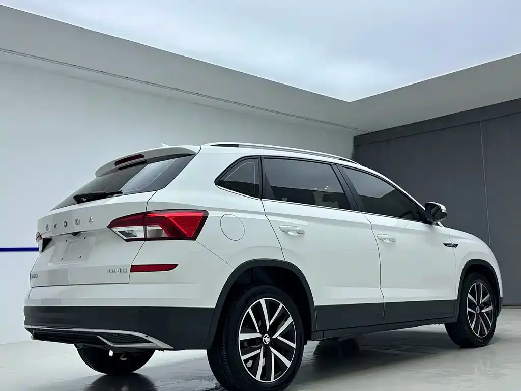 Skoda Kamiq — фото 2