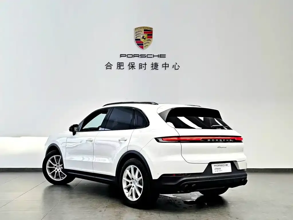 Porsche Cayenne — фото 2