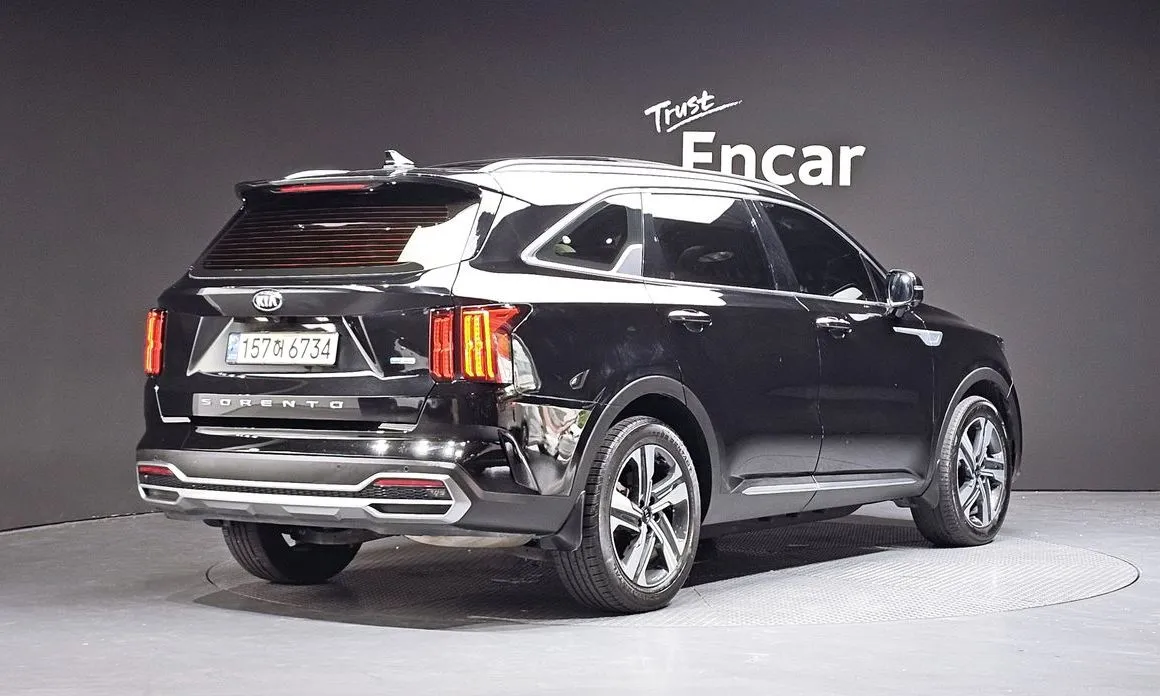 Kia Sorento — фото 4