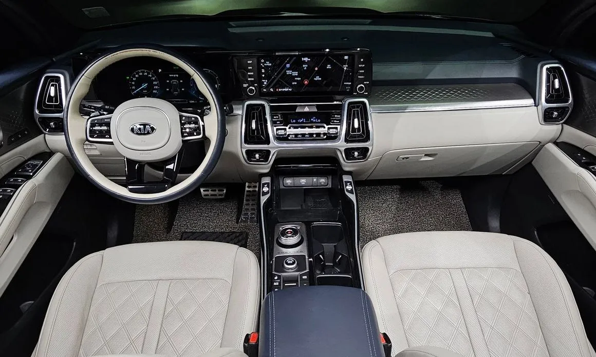 Kia Sorento — фото 3