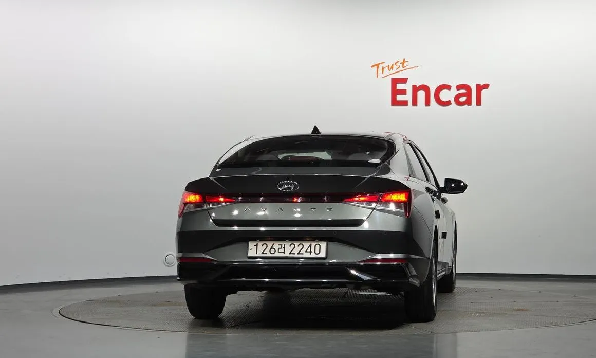 Hyundai AVANTE — фото 6