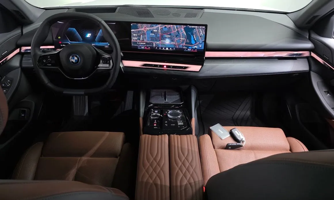 BMW i5 — фото 3