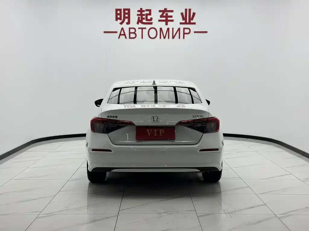 Honda Civic — фото 4