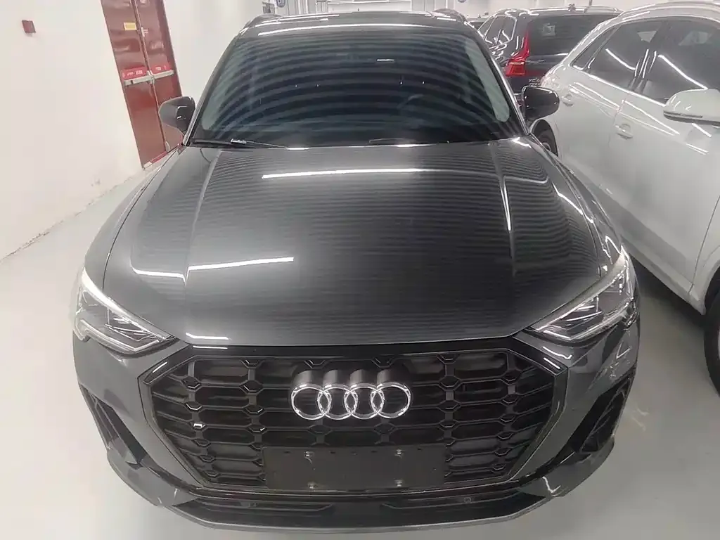 Audi Q3 — фото 5