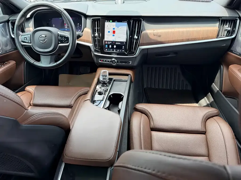 Volvo S90 — фото 3