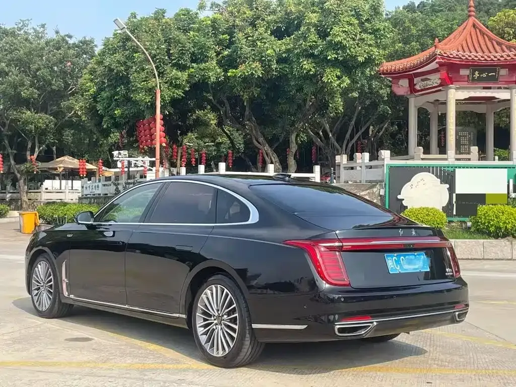 Hongqi H9 — фото 4