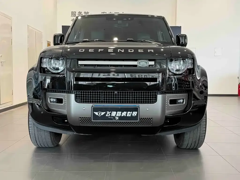 Land Rover Defender — фото 5