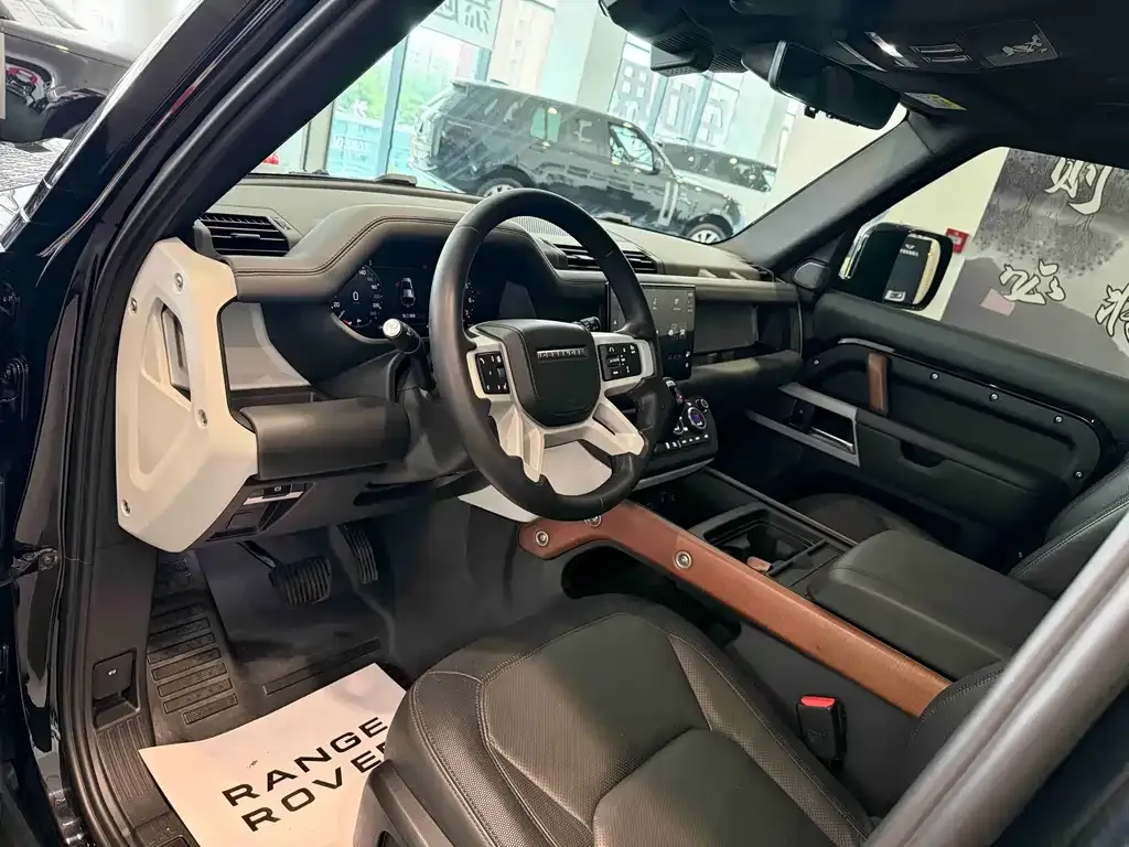 Land Rover Defender — фото 3
