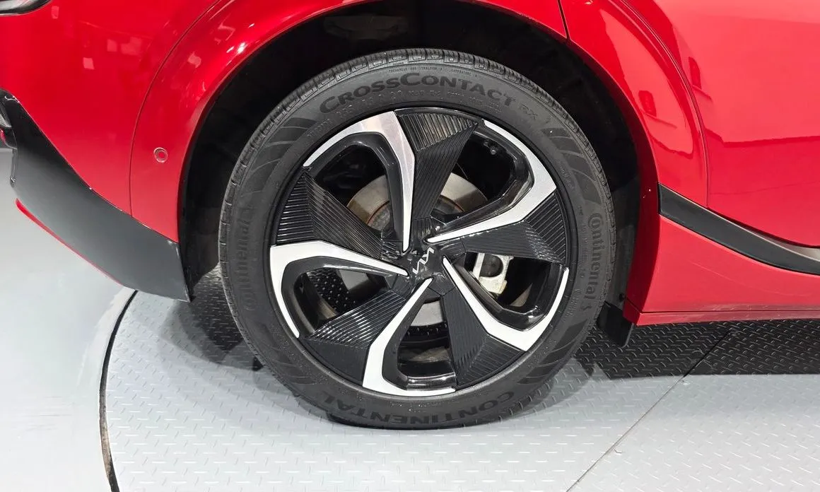 Kia EV6 — фото 7
