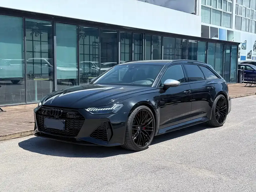 Audi RS 6 — фото 1