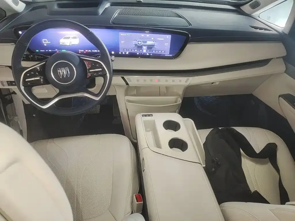 Buick GL8 Hybrid — фото 9
