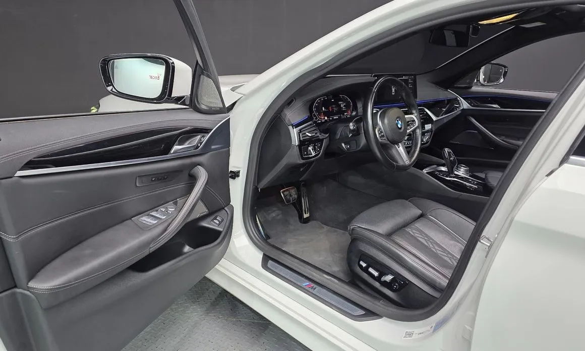 BMW 5-Series 2022 из KR, фото 8