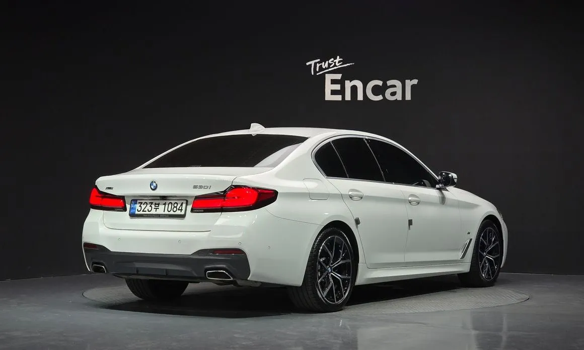 BMW 5-Series 2022 из KR, фото 6