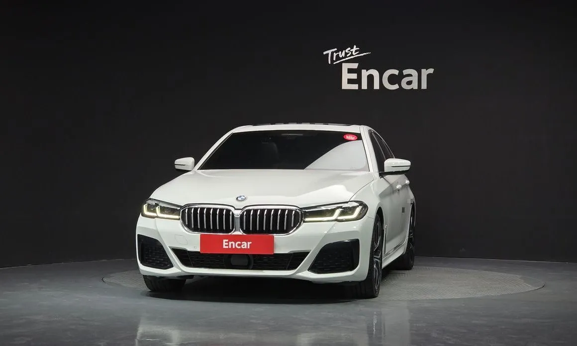 BMW 5-Series 2022 из KR, фото 2