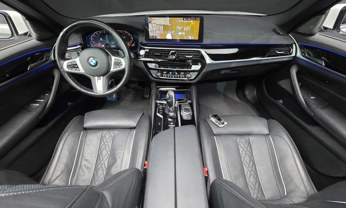 BMW 5-Series 2022 из KR, фото 10