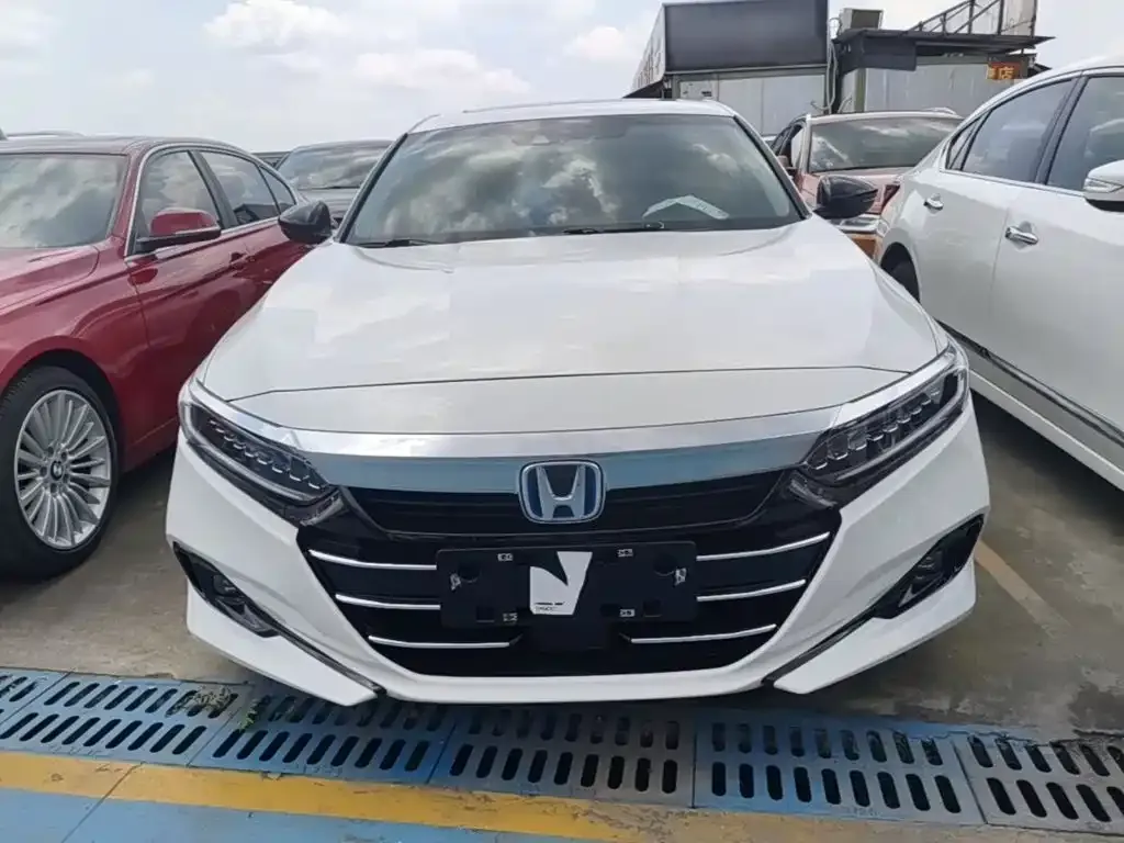 Honda Accord — фото 5