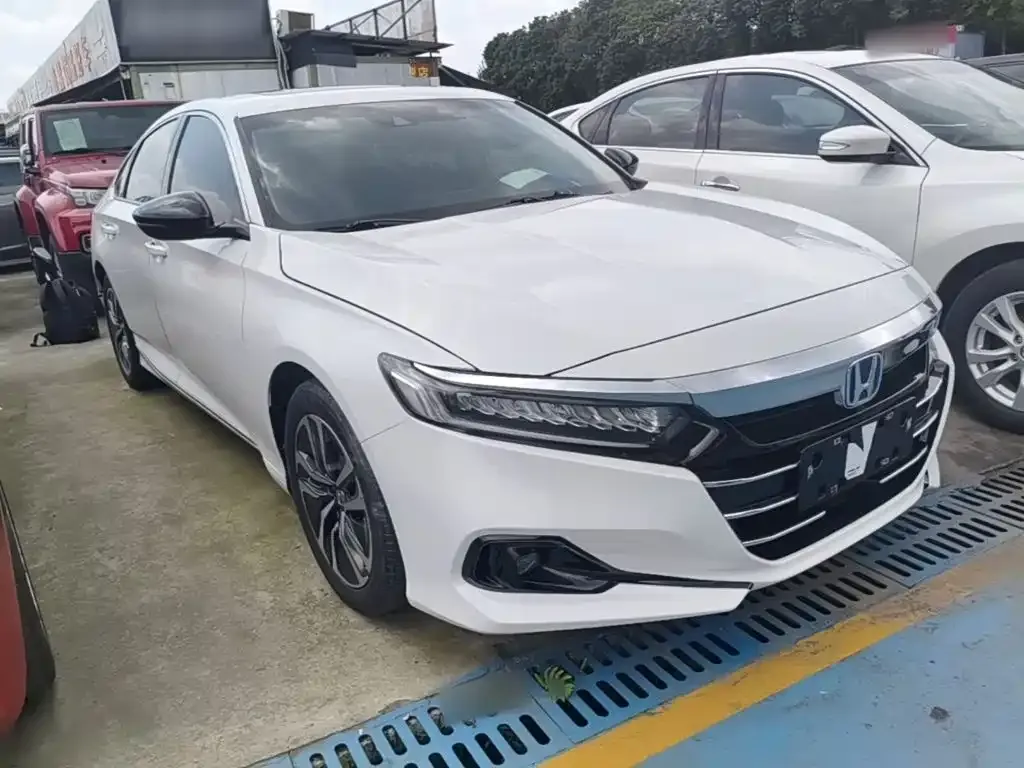 Honda Accord — фото 4