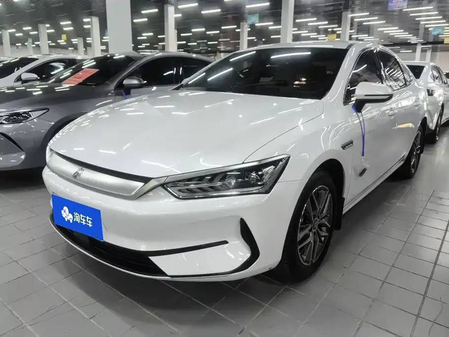 BYD Qin PLUS — фото 1