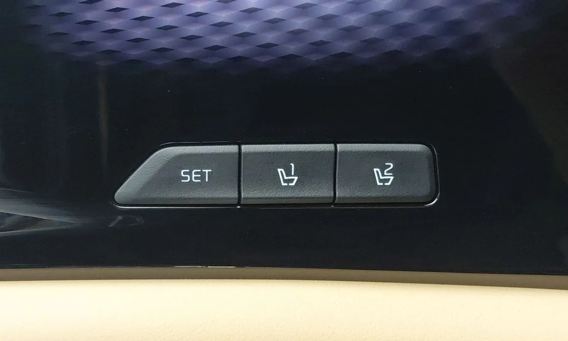 Kia Carnival — фото 3