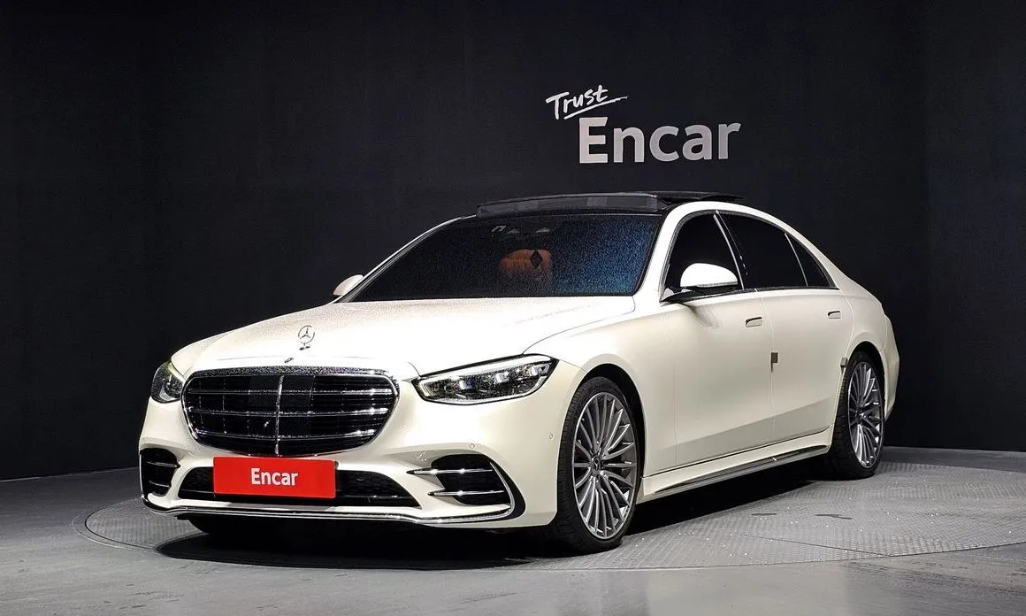Mercedes-Benz S-Class — фото 1
