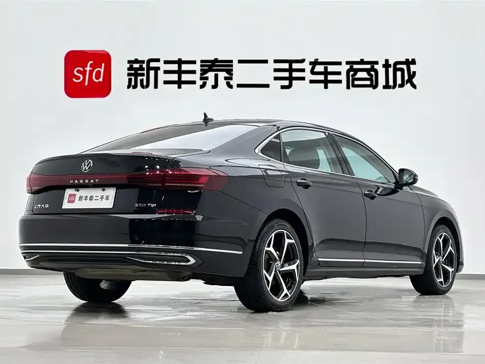 Volkswagen Passat — фото 8
