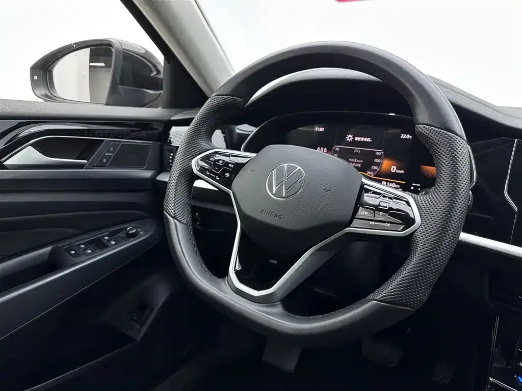 Volkswagen Passat — фото 9