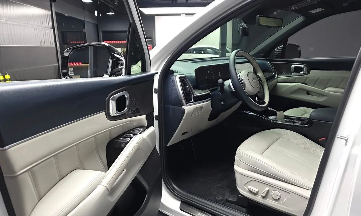 Kia Sorento — фото 3