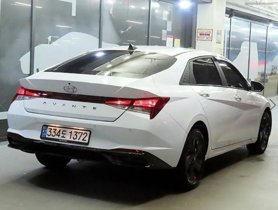 Hyundai AVANTE — фото 8