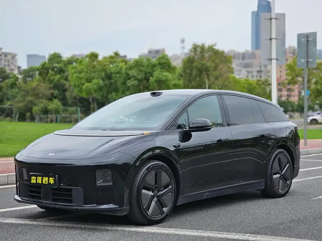 Li Auto i6