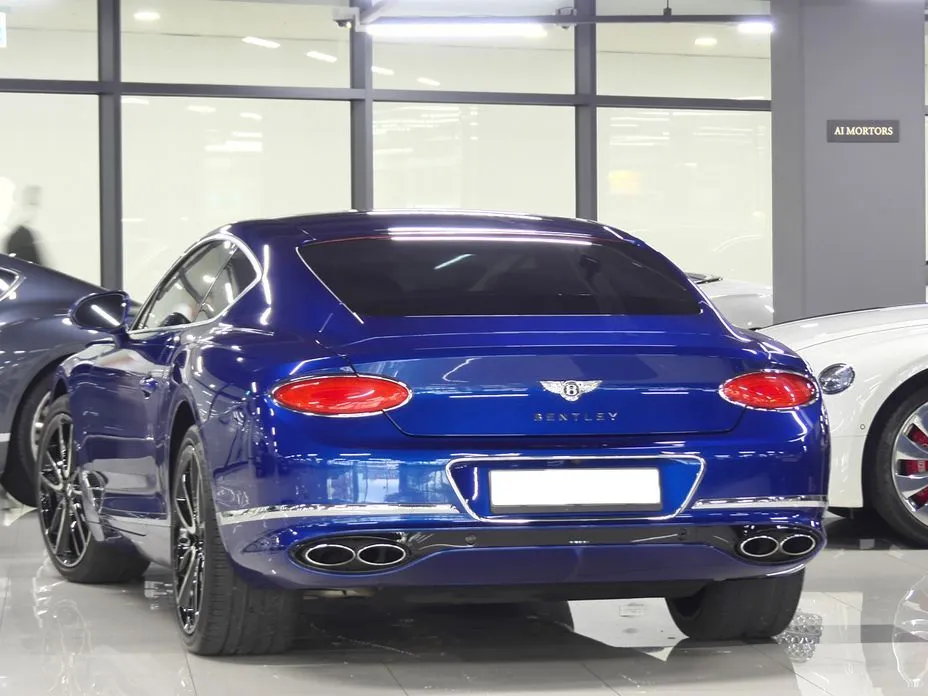 Bentley Continental — фото 4