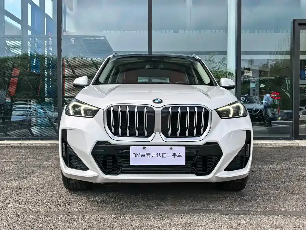 BMW X1 — фото 4