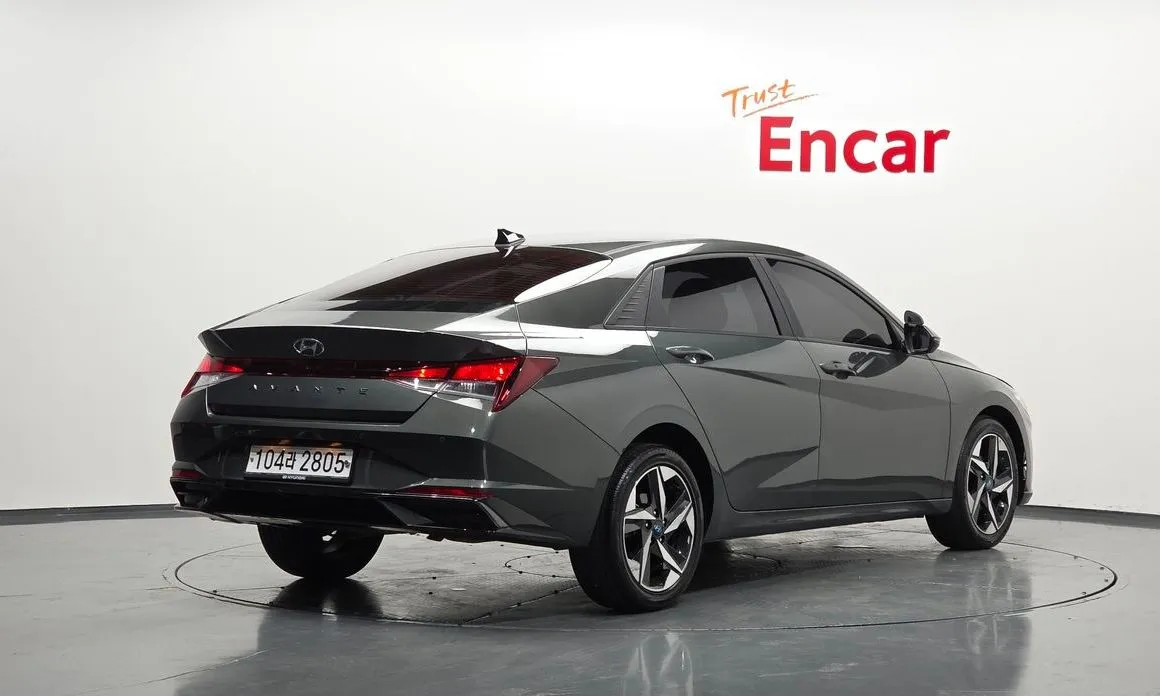Hyundai AVANTE — фото 5