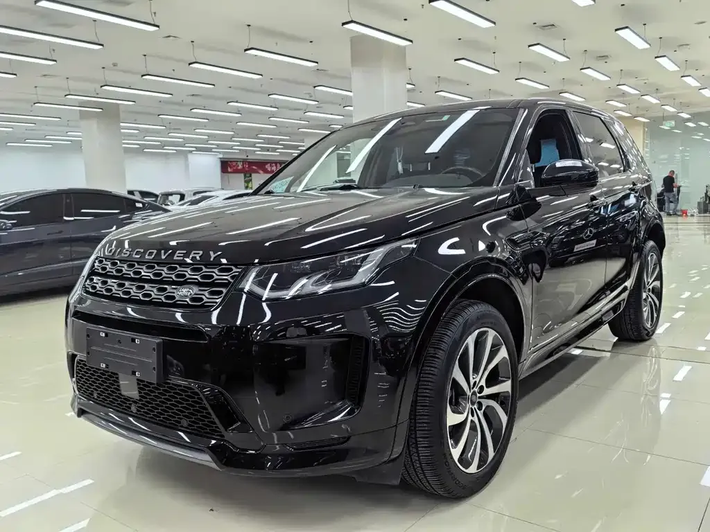 Land Rover Discovery Sport — фото 1