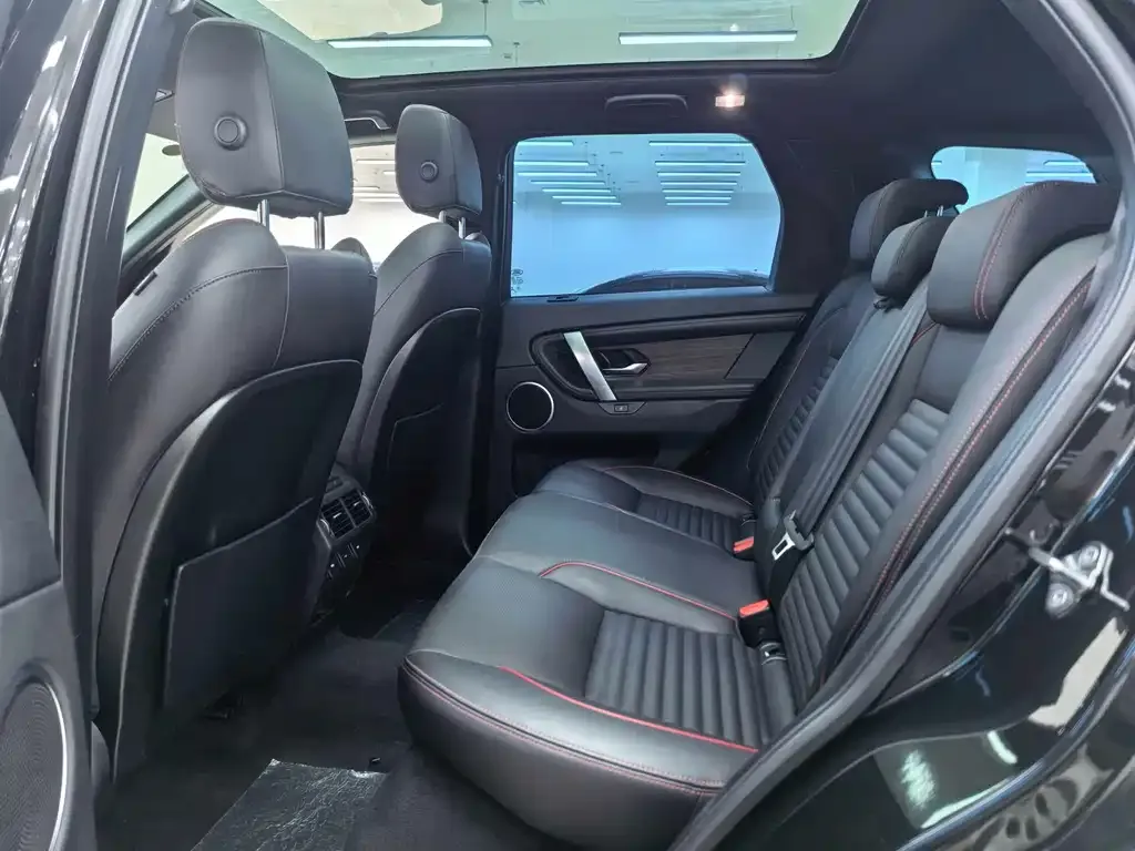 Land Rover Discovery Sport — фото 2
