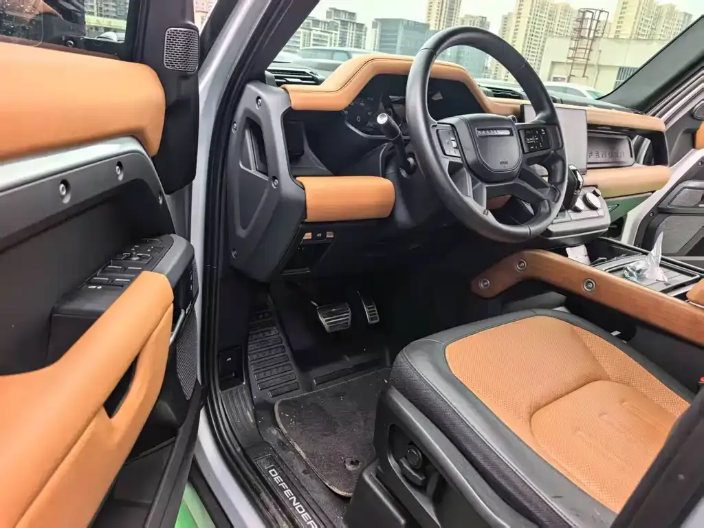 Land Rover Defender — фото 5