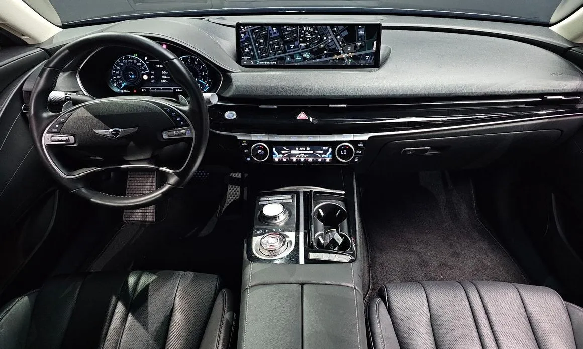 Genesis G80 — фото 10