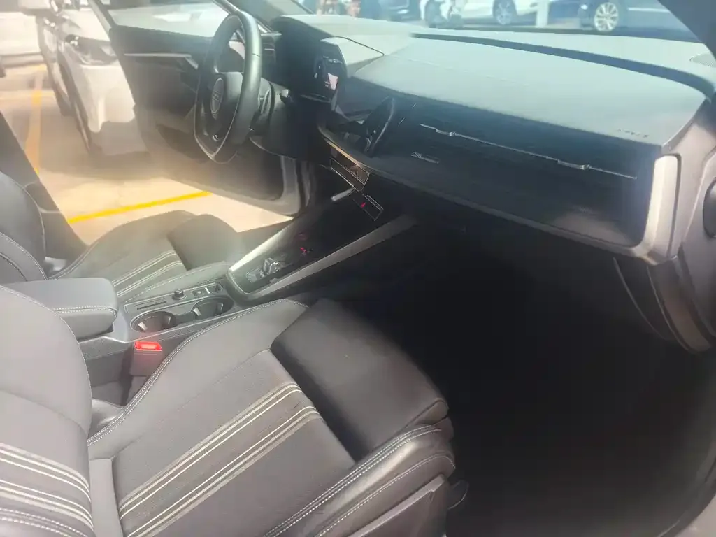 Audi A3 2022 из CN, фото 6