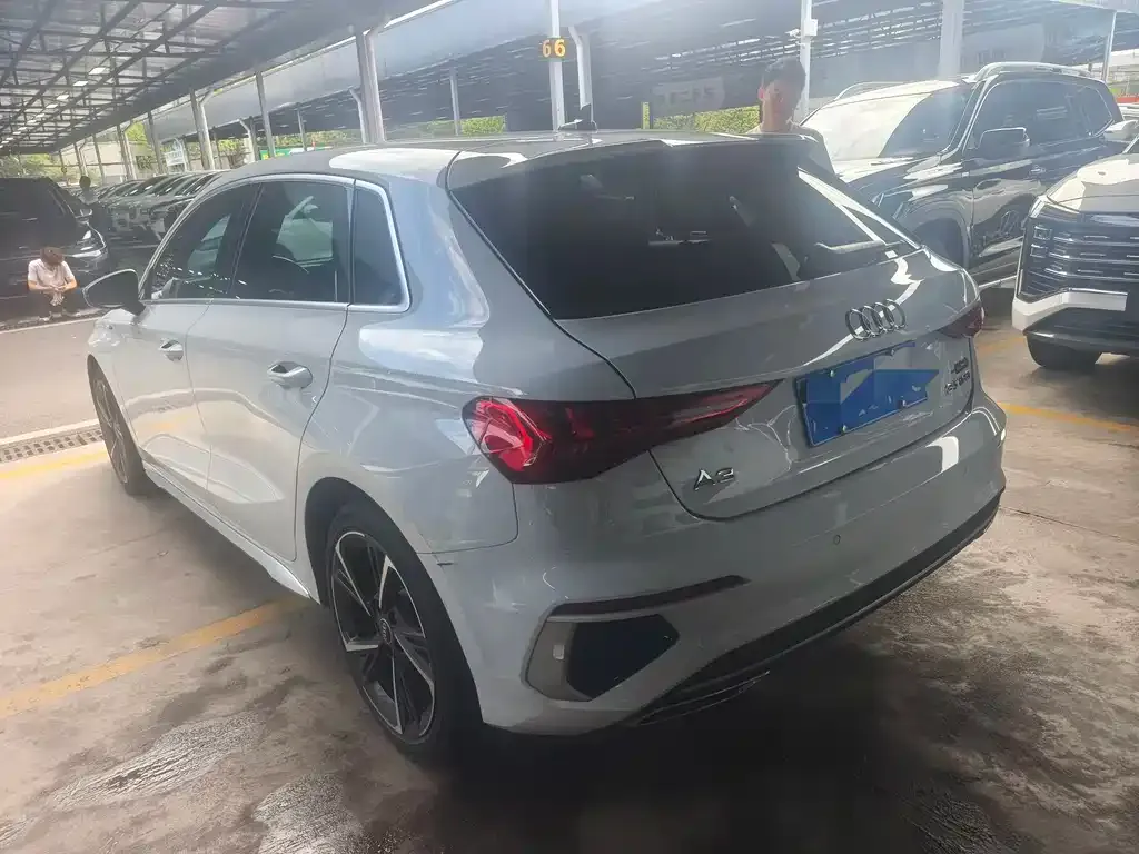 Audi A3 2022 из CN, фото 9