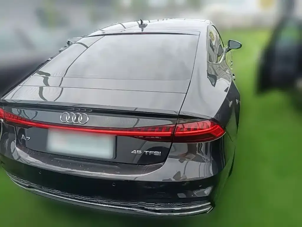 Audi A7 — фото 9