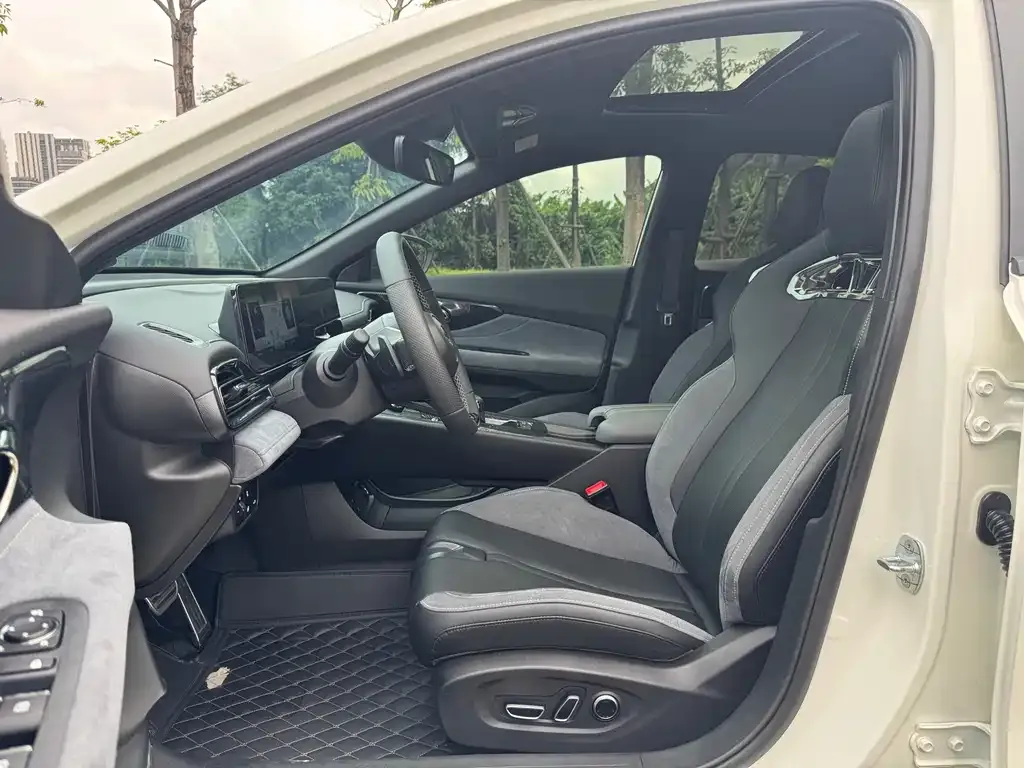 GAC Motor Shadow Leopard — фото 7