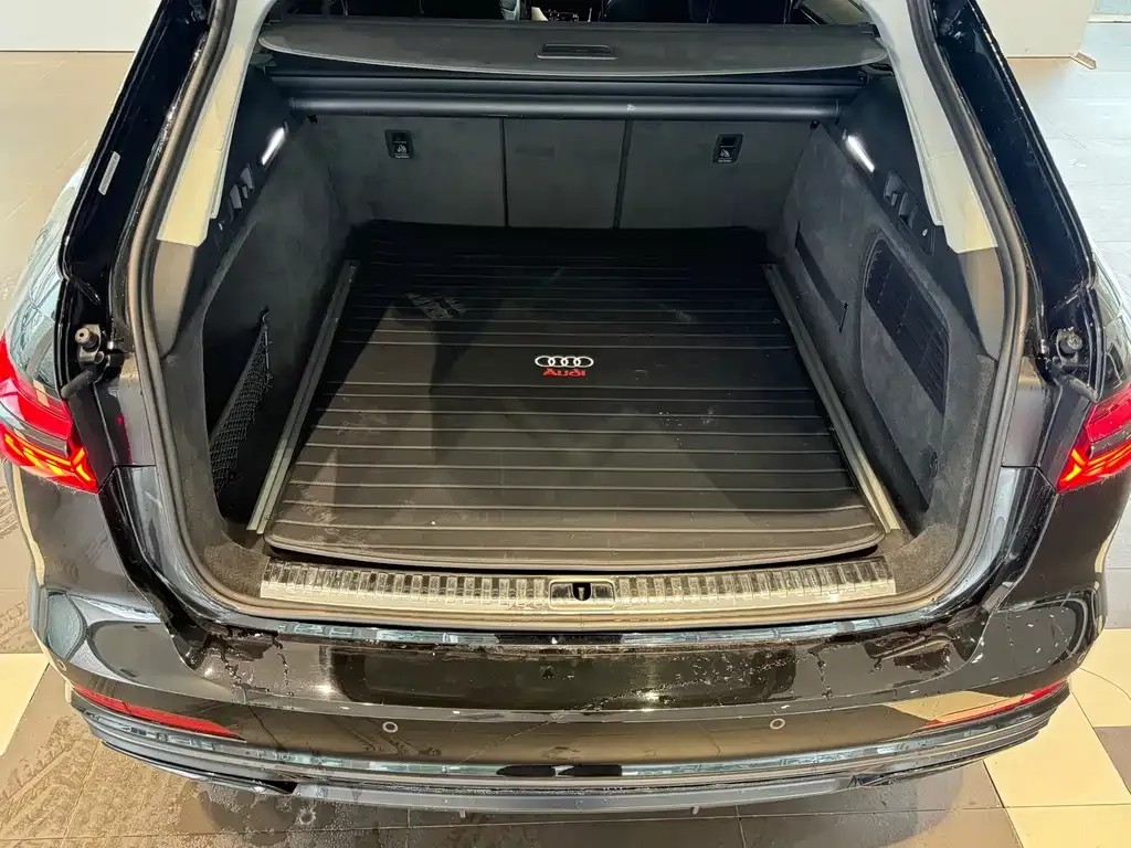 Audi A6 (Import) 2022 из CN, фото 2
