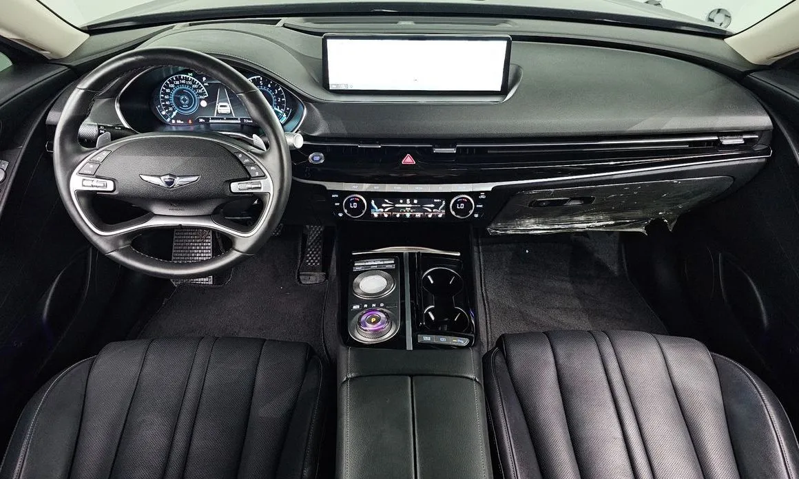 Genesis G80 — фото 10
