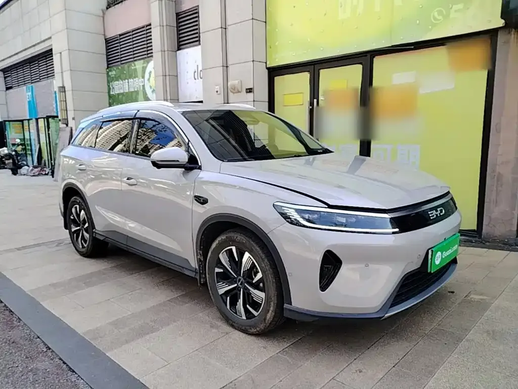 BYD Seal 05 DM-i — фото 3