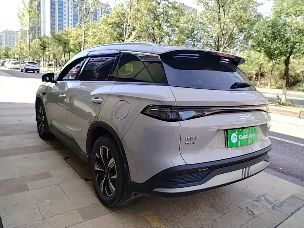 BYD Seal 05 DM-i — фото 6
