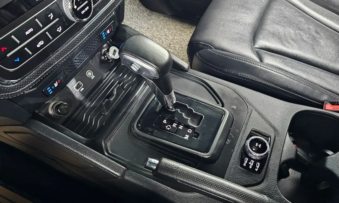 KG Mobility (Ssangyong) Rexton — фото 8